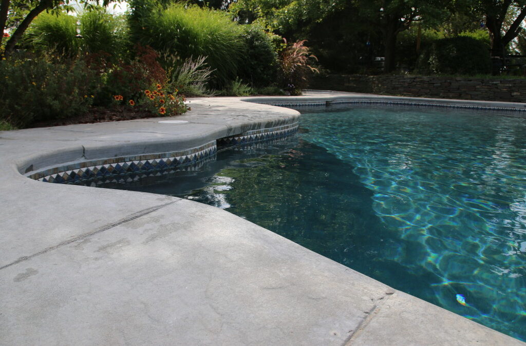 SWIMMING POOL TILE & COPING REPAIR CHERRY HILL NEW JERSEY